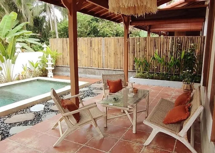 Luxe Manis Villa